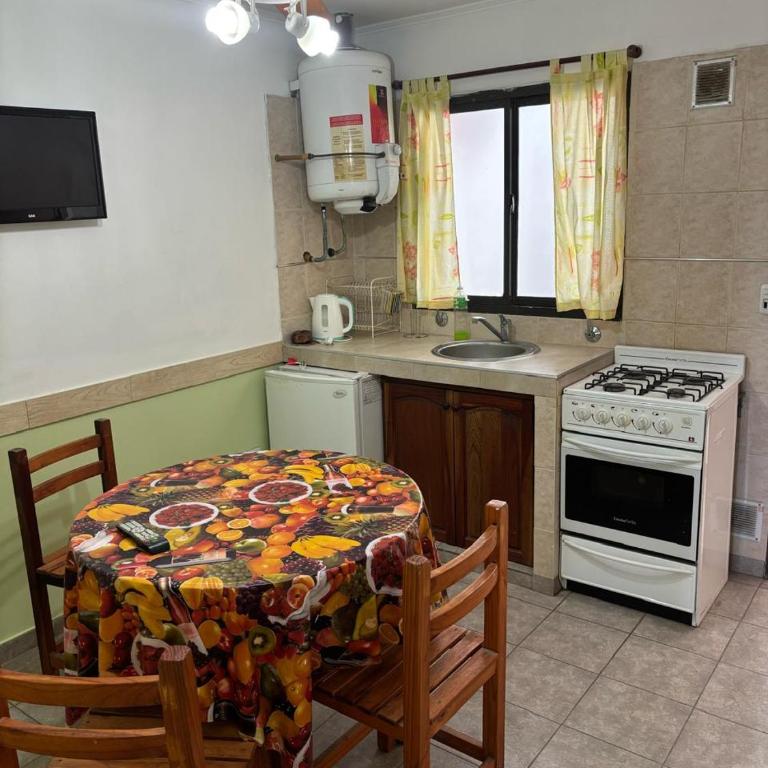 Ayres1 - One-Bedroom Apartment - 1