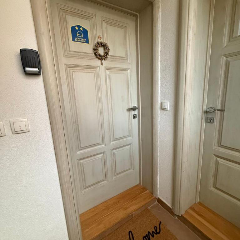 Apartman6 Živković - One-Bedroom Apartment - 9