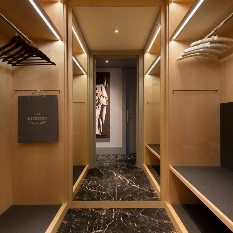 Prince de Galles, un hôtel Luxury Collection, Paris - Suite 1 Chambre Macassar - Vue sur Ville - 13
