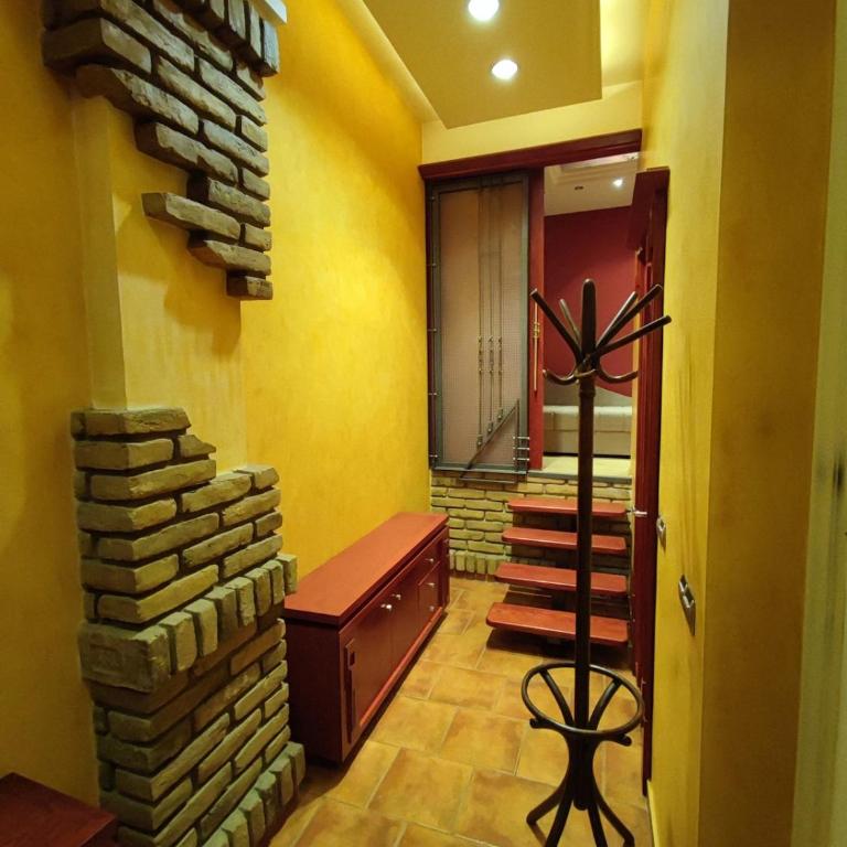 Noir Royale - Modern, Luxury, 3-level apartment - Two-Bedroom Deluxe Apartment - 2