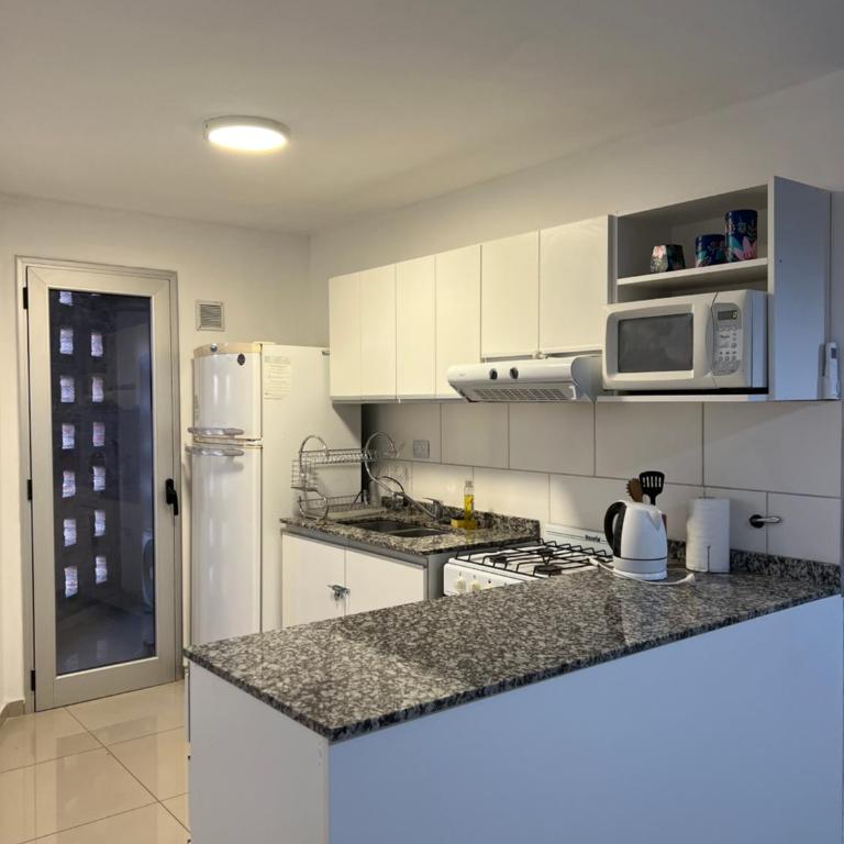 Torres H Güemes - Two-Bedroom Apartment - 6