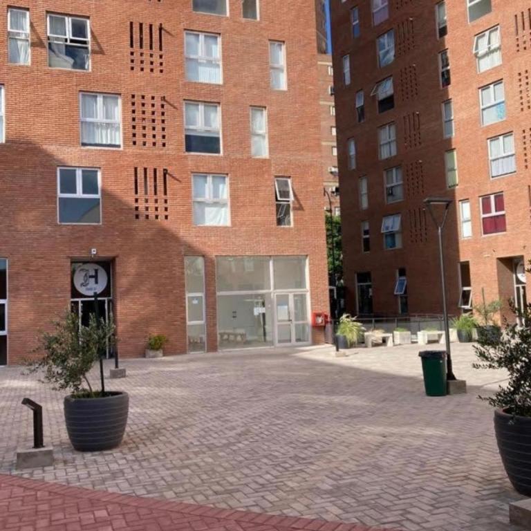 Torres H Güemes - Two-Bedroom Apartment - 13