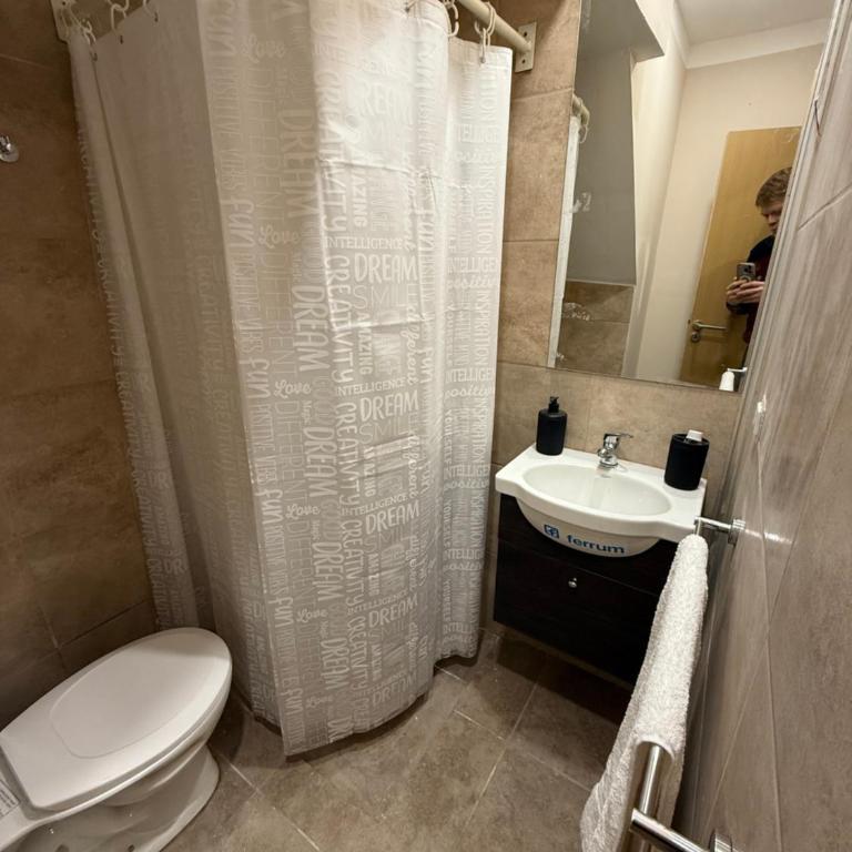Camino del Valle - One-Bedroom Apartment - 7