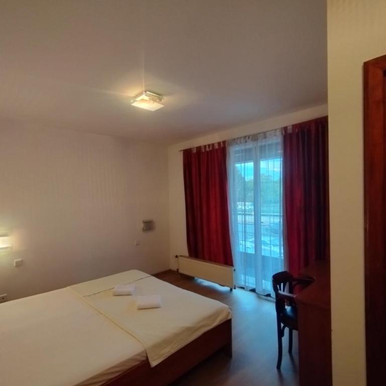 Motel Bella Italia - Dvokrevetna Soba sa Bračnim Krevetom - 4