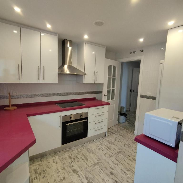 AlquilaEasy Costa Quebrada - Three-Bedroom Apartment - 10