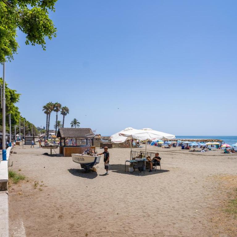 Centrico y Acogedor Playa a Solo 3 Minutos - Apartamento Estudio - 17