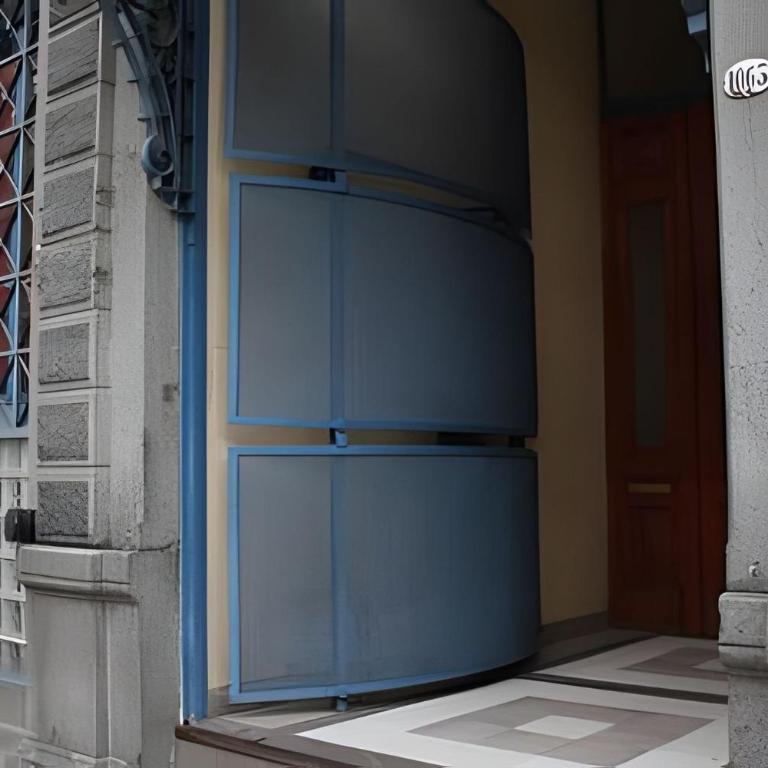 Hermoso Dúplex en San Cristóbal, Buenos Aires - Cama en dormitorio masculino compartido - 15