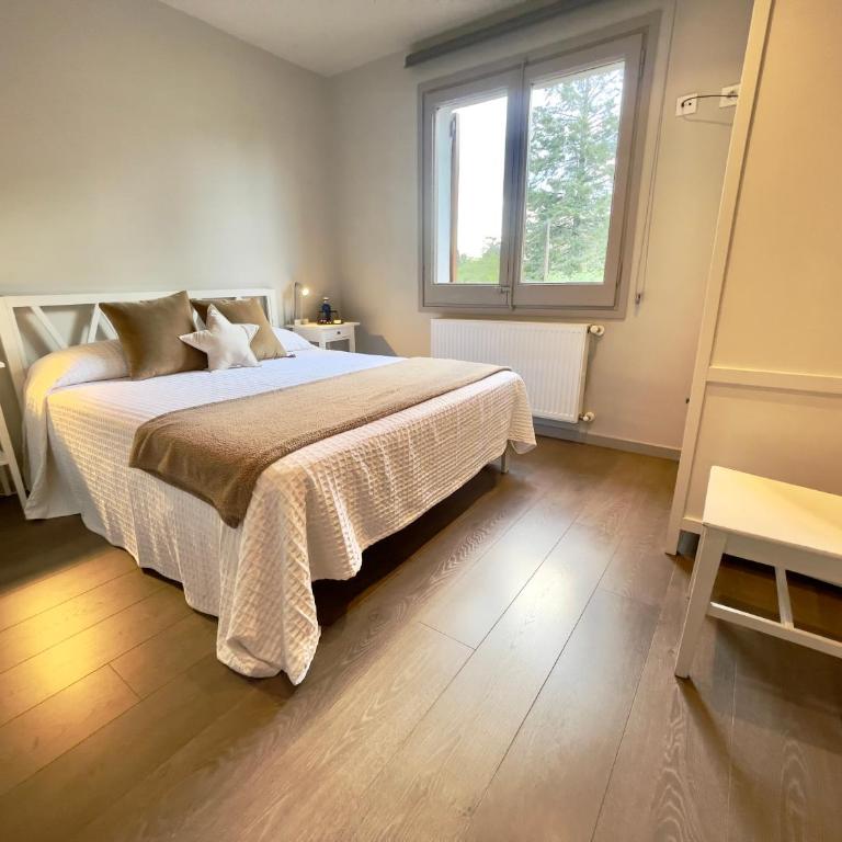 CAL QuEROL Llac, Villa con jacuzzi y jardín en Puigcerdà centro - Haus mit 5 Schlafzimmern - 39