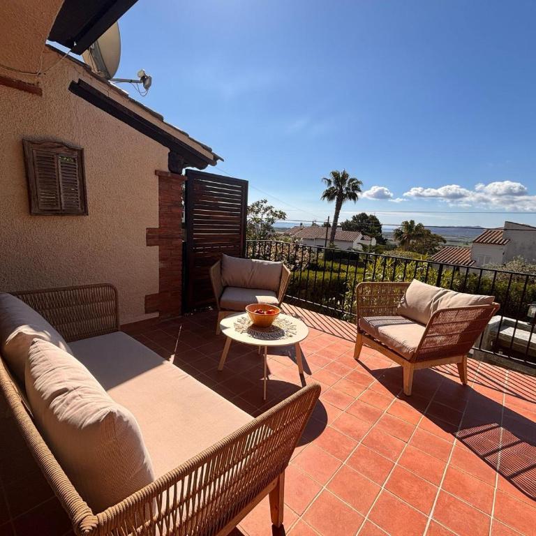 Casa en esquina con piscina privada en L'Estartit - ES-323-63 - Vacation Home - 9