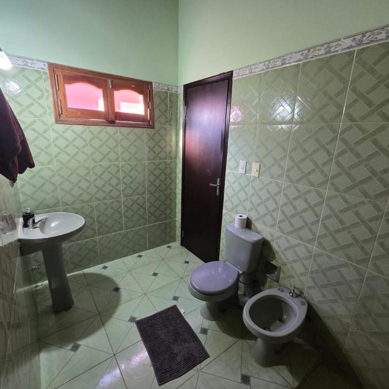 Posada-Hotel El Remanso - Family Room with Private Bathroom - 1