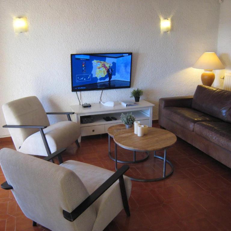 Casa en esquina con piscina privada en L'Estartit - ES-323-63 - Vacation Home - 26