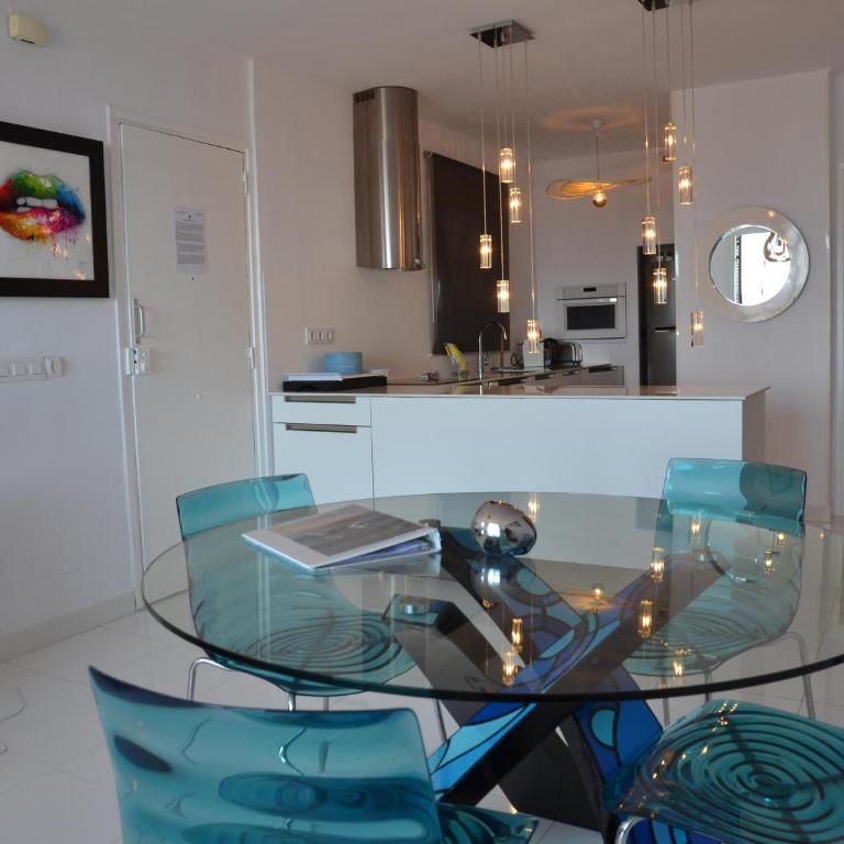 Apartamento Moderno con Terraza y Parking en L'Estartit Centro - ES-323-68 - Apartment - 22