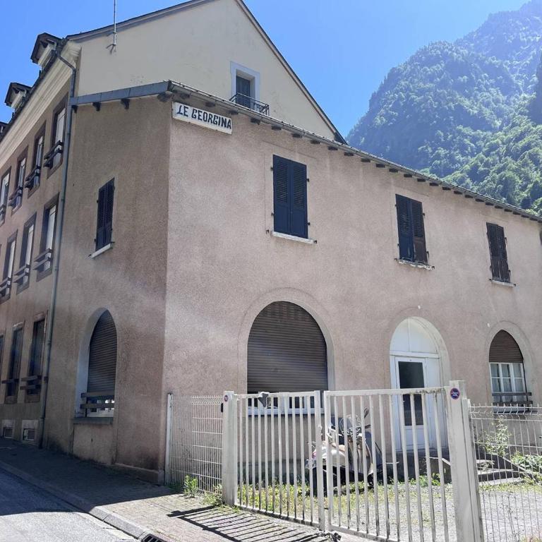 Rénové, balcon, centre Cauterets - FR-1-812-140 - Appartement - 8