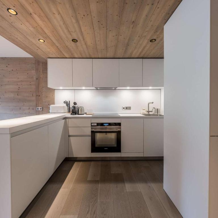 Appartement moderne Courchevel 1550, 4 personnes, parking, wifi - FR-1-631-234 - Apartment - 7