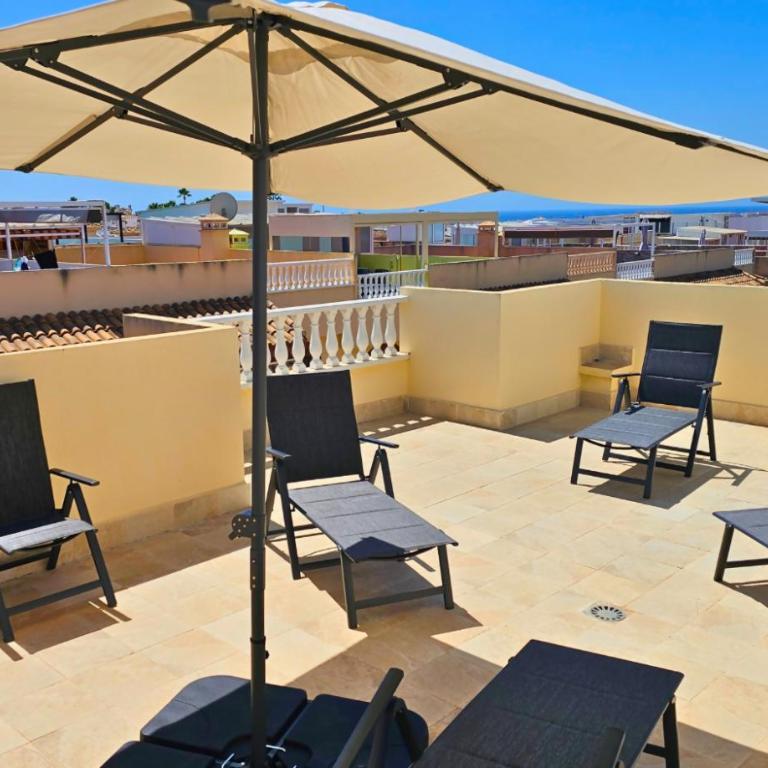 Apartamento Vista Nova: Urbanización con Piscina - Apartamento con terraza - 1