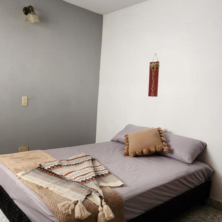 EmiliasHome Alojamiento amplio en Laureles - Apartment - 27