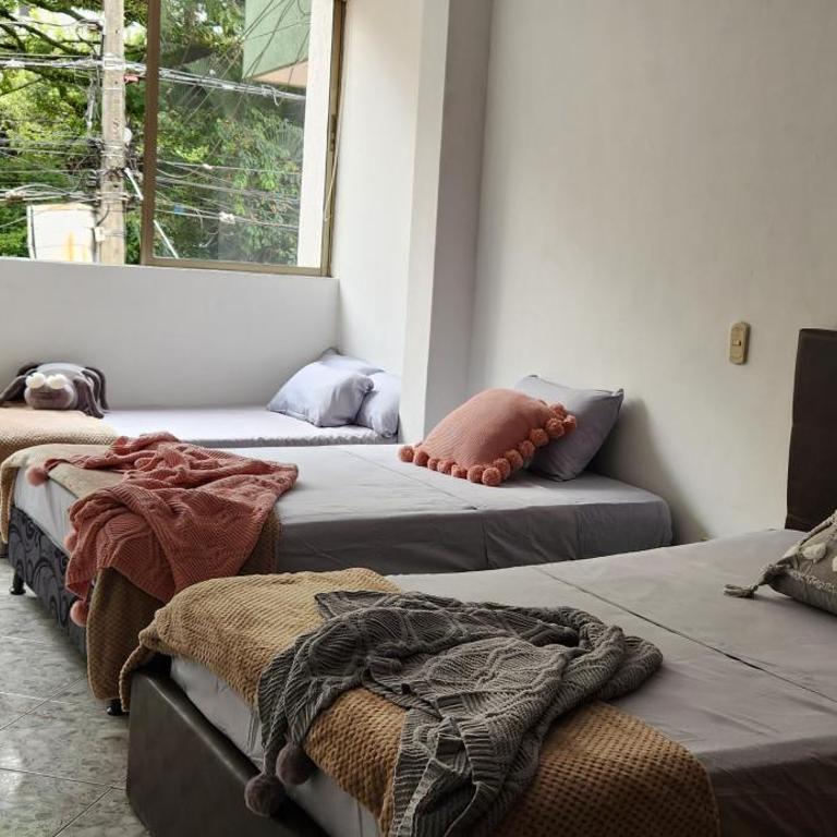 EmiliasHome Alojamiento amplio en Laureles - Apartment - 31