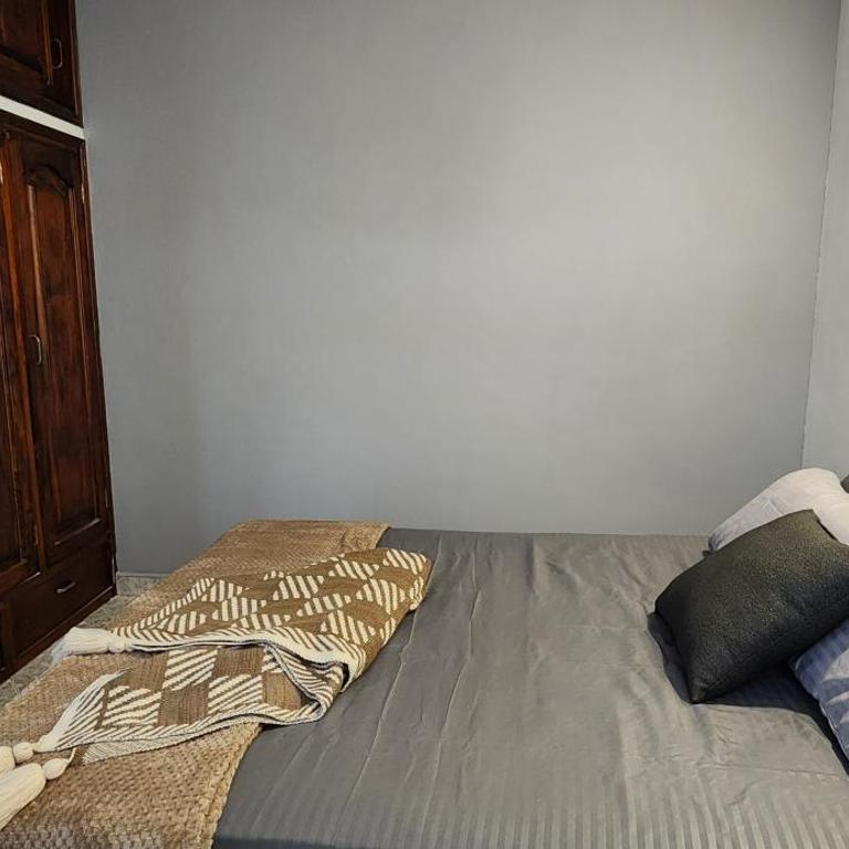EmiliasHome Alojamiento amplio en Laureles - Apartment - 33