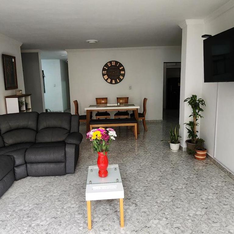EmiliasHome Alojamiento amplio en Laureles - Apartment - 6