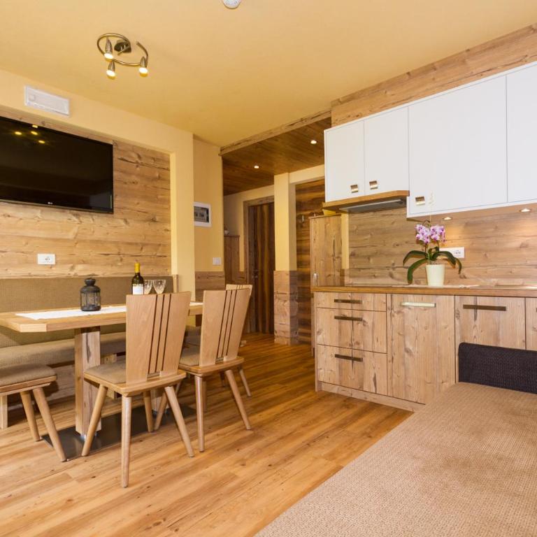 Ferienwohnung & Spa Access Zimmerhofer - Apartment mit 2 Schlafzimmern und Balkon - 9
