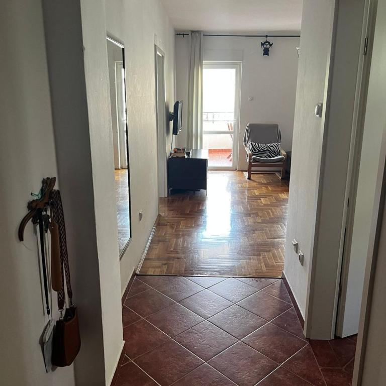 Yulia Apartments - One-Bedroom Apartment - 7