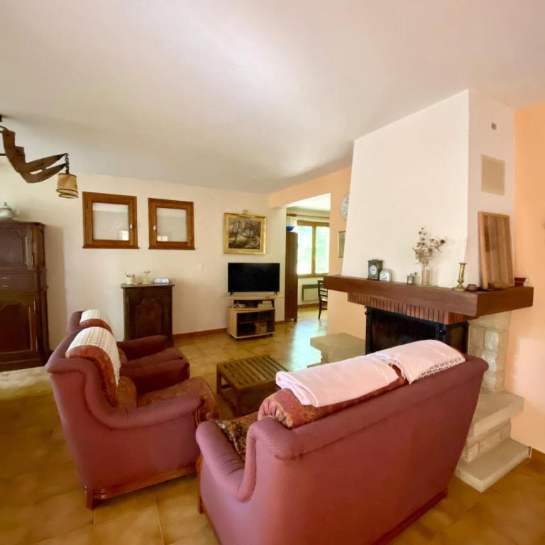 Le Verger de Jouère à Ribiers - Paisible - 10 personnes - Maison 4 Chambres - 26