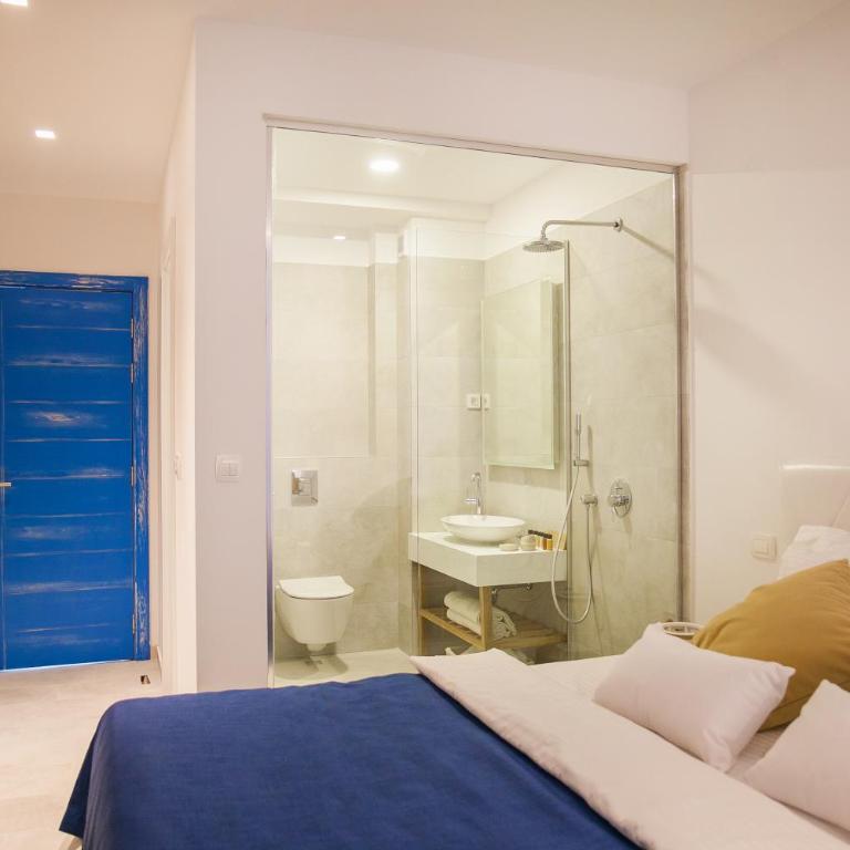 Boutique Hotel and Spa Blanc & Bleu - Blanche - Dvokrevetna Soba sa Bračnim Krevetom sa Balkonom i Pogledom na More - 10