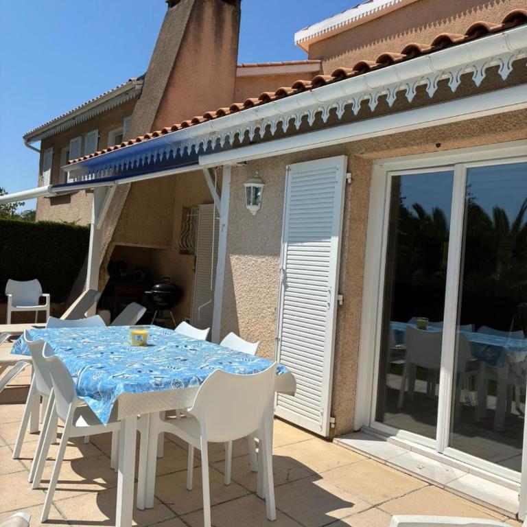 Villa La Hume proche port plage commodités Bassin d'Arcachon avec piscine chauffée - Maison de Vacances 3 Chambres - 35