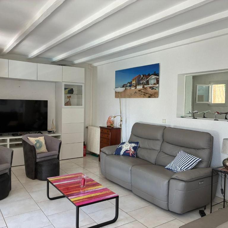 Villa La Hume proche port plage commodités Bassin d'Arcachon avec piscine chauffée - Maison de Vacances 3 Chambres - 43