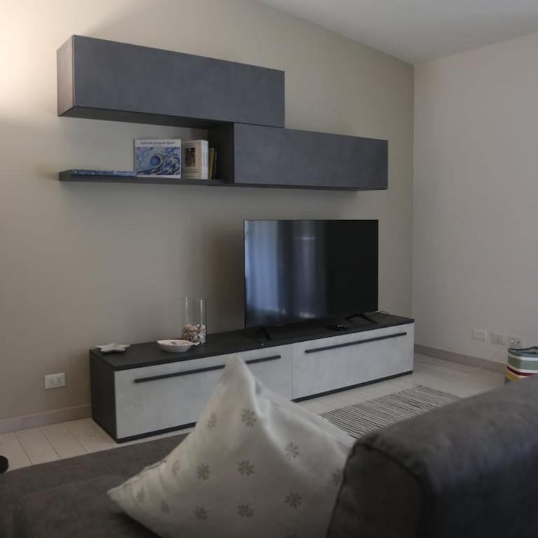 A Casa di Lilly - Appartamento con 2 Camere da Letto - 1