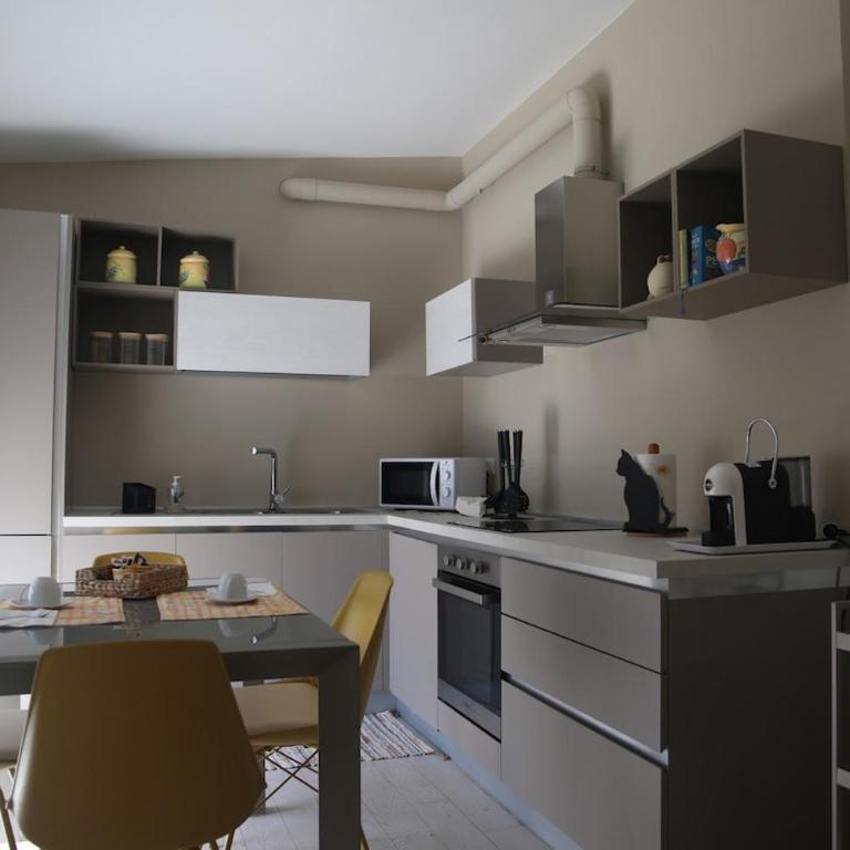 A Casa di Lilly - Appartamento con 2 Camere da Letto - 6