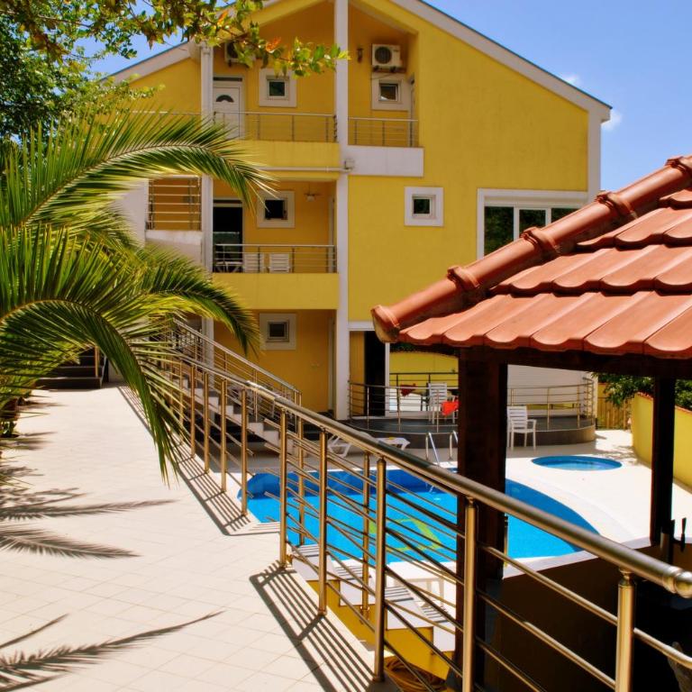 Crypto House G - Apartment with Sea View - 10