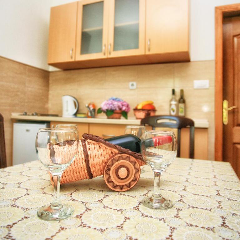 Apartments Maxi Katić - Apartment with Pool View - 8