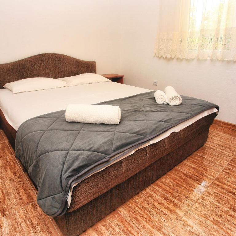 Apartments Maxi Katić - Apartment with Pool View - 7
