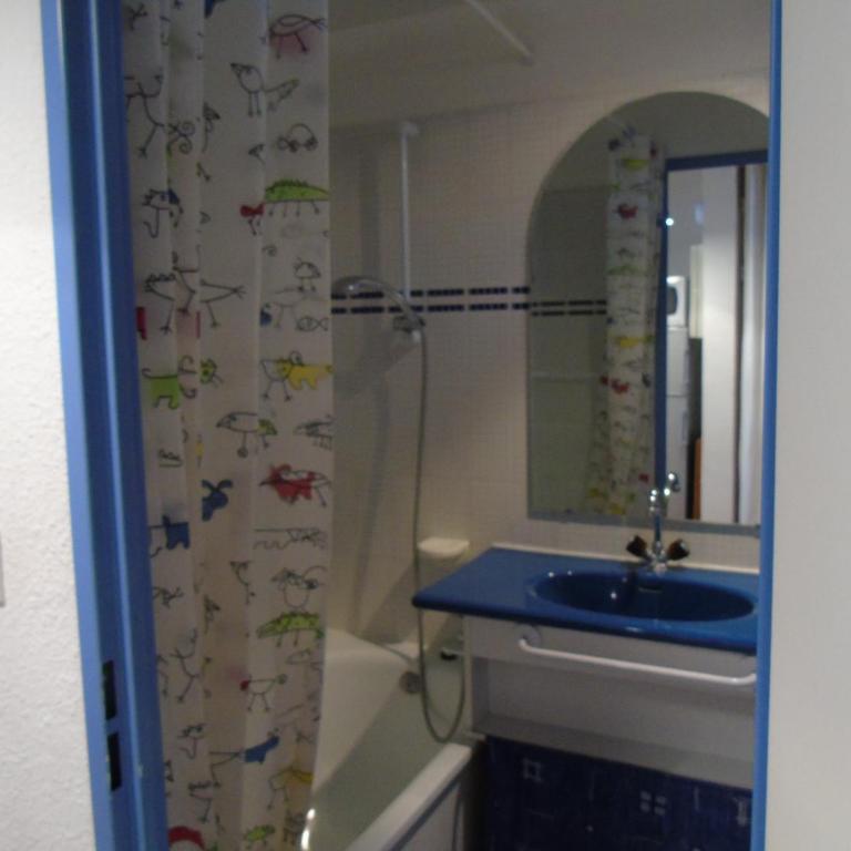Charmant 2P Mezzanine à 20m des Remontées, Balcon Sud, Casier à Ski, Draps Inclus, Valfréjus - FR-1-561-16 - Apartamento (4 adultos) - 9
