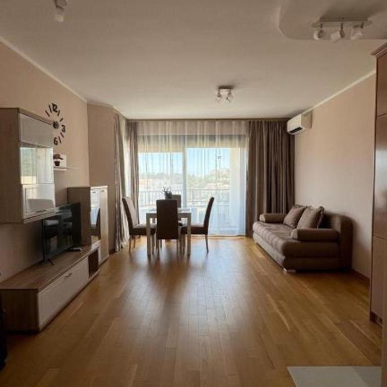 One bedroom apartment with sea view Becici - One-Bedroom Apartment - 2