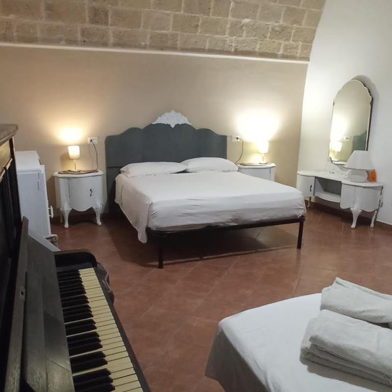 Palazzo Saraceno apartments-Antico Rifugio - One-Bedroom Apartment with Terrace - 8