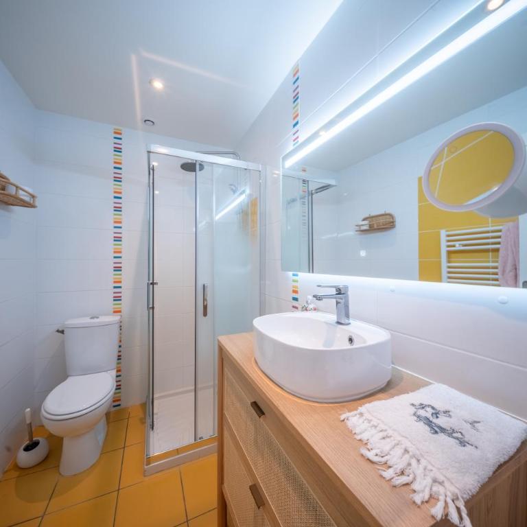 Villa Amamary - 300 m de la plage - Three-Bedroom House - 24