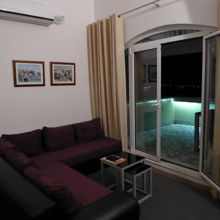 Apartment Cindy - Apartment with Sea View - 12