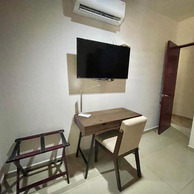 Charming Condo in Gaviotas Walk to Beach cafes, restaurants within Golden Zone - Vacation Home - 15