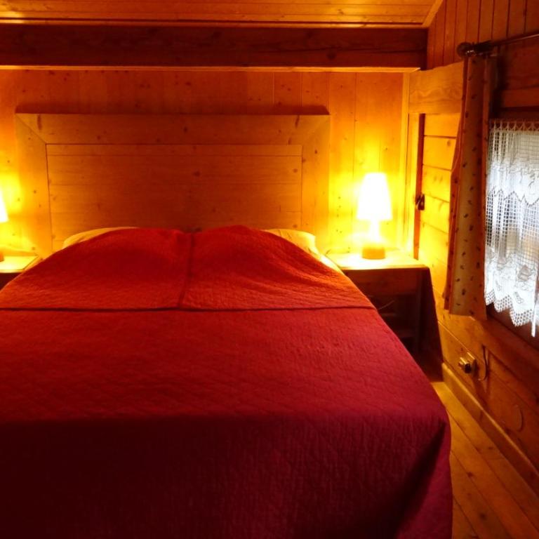 Chalet des Glaciers - Three-Bedroom Chalet - 25