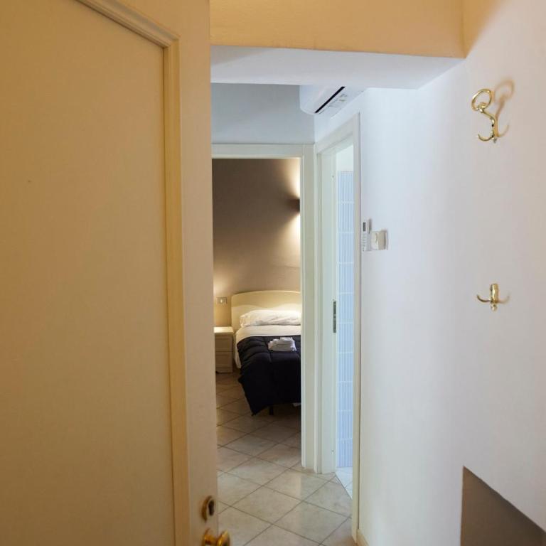 Appartmento in Piazza Ariostea - Appartamento con 1 Camera da Letto - 24