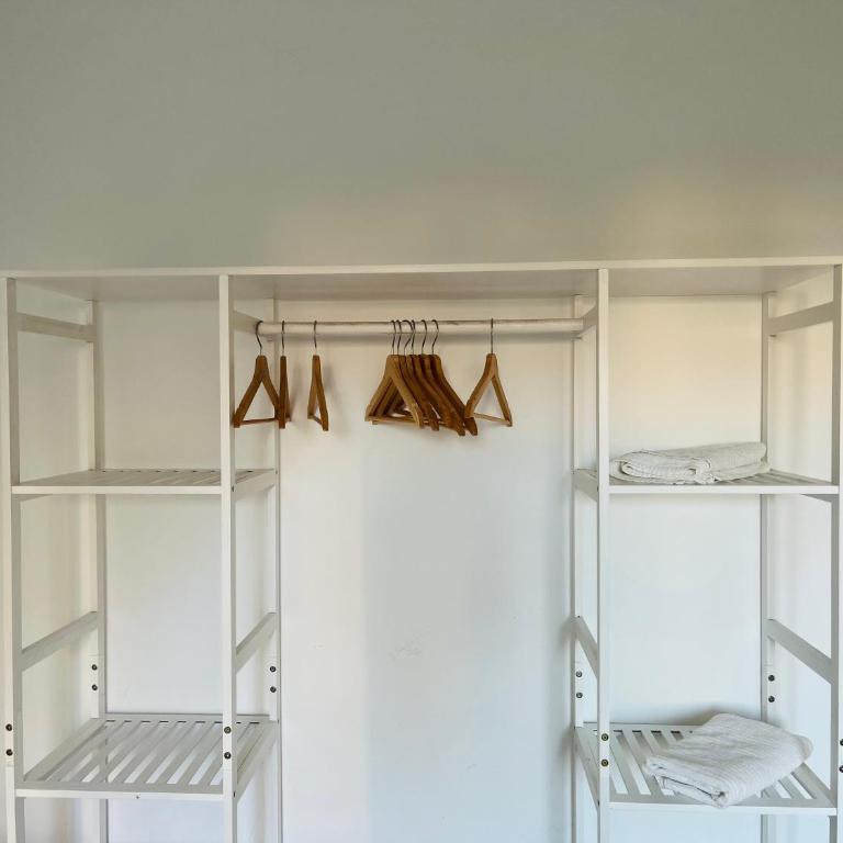 Bueno, bonito y barato - Apartment with Balcony - 15