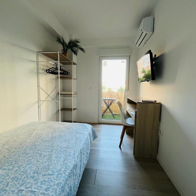 Bueno, bonito y barato - Apartment with Balcony - 4