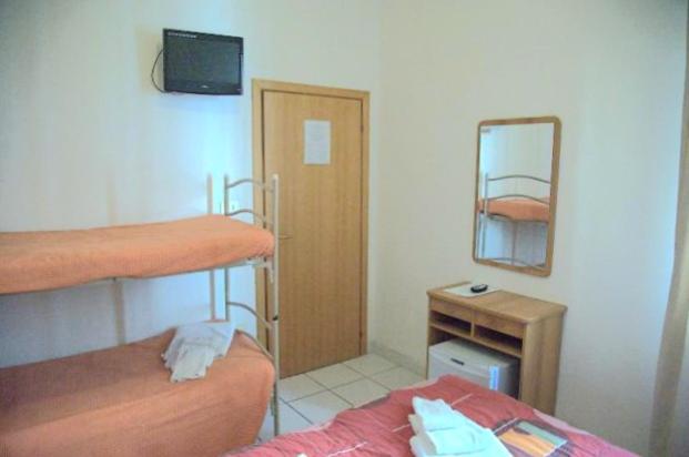 Hotel Annarita-mezza pensione plus- spiaggia inclusa - Camera Quadrupla - 5