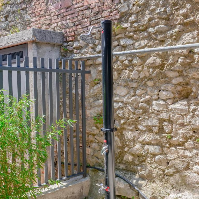 Ines Lake Garden - with private parking & garden - Appartamento Deluxe - 37