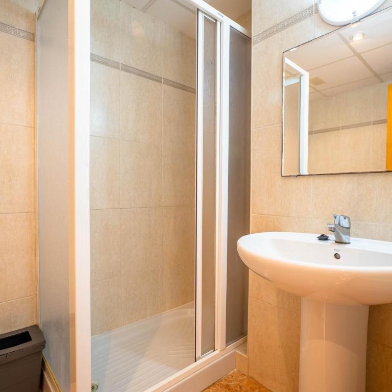 Galicia Vidaber Primera Línea - Apartamento de 3 dormitorios con vistas al mar - 2