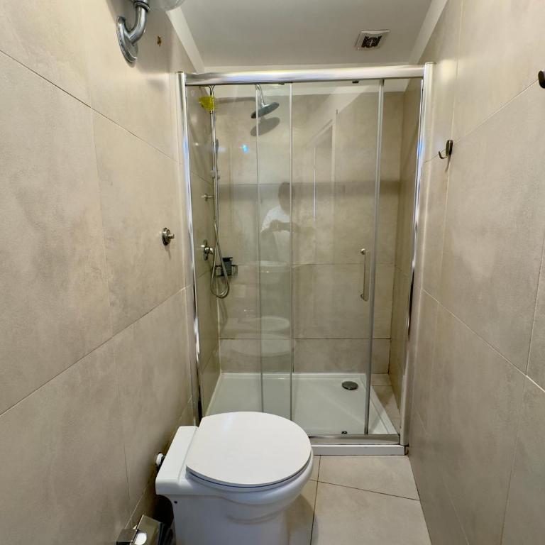 Gate 40 Roma - Double Room with Private Internal Bathroom - 28