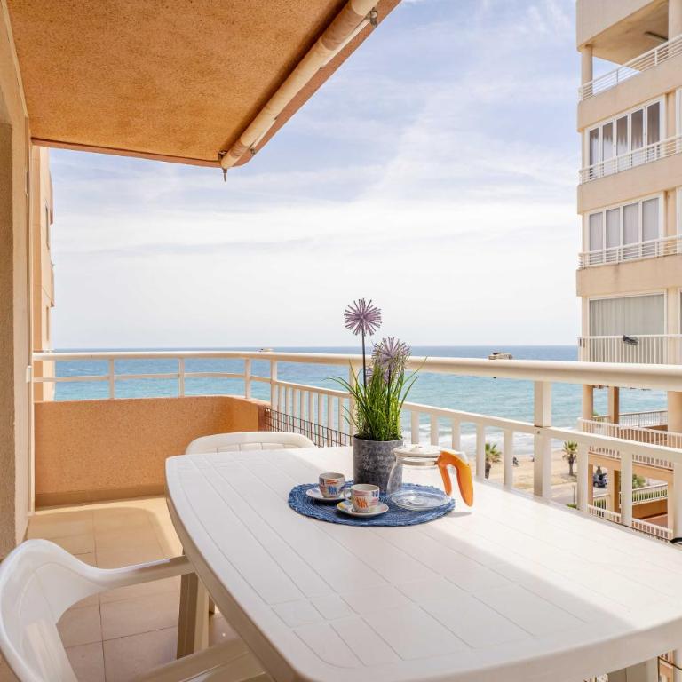 Galicia Vidaber Primera Línea - Apartamento de 2 dormitorios con terraza y vistas al mar - 8