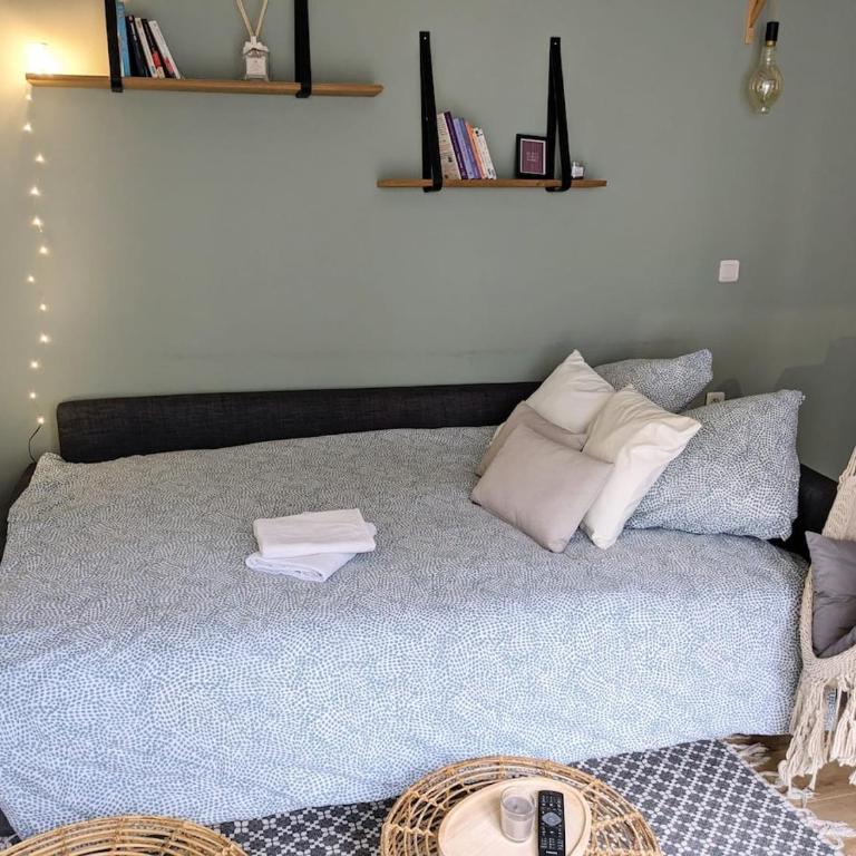 Au Jardin secret, hyper centre, terrasse - One-Bedroom Apartment - 6